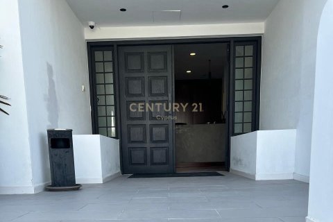 300m2 Commercial property in Limassol,  No. 54117 8