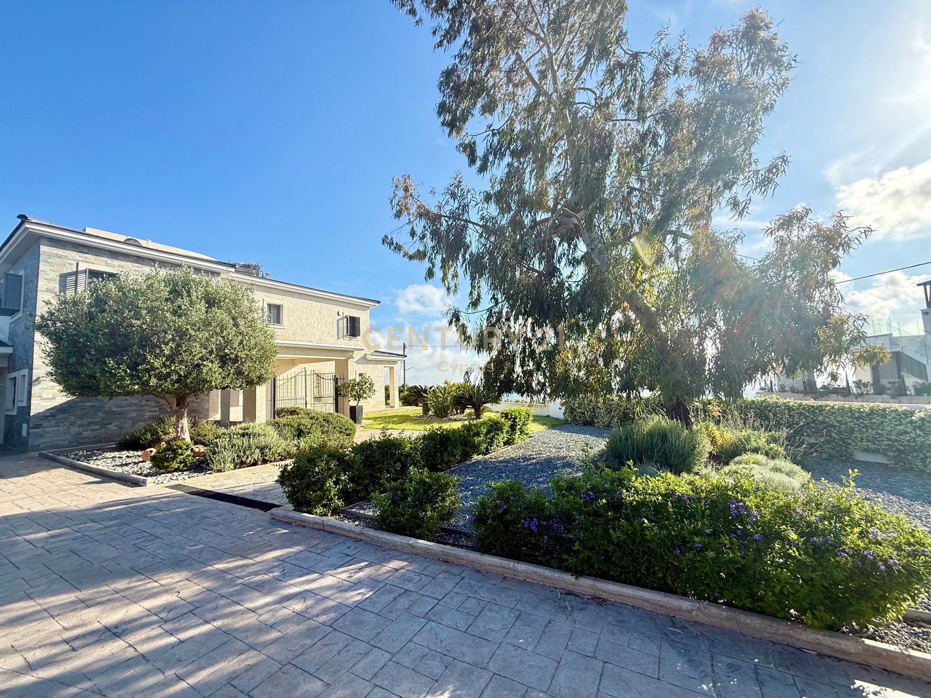 6 bedrooms Villa in Konia, Paphos, Cyprus No. 54112