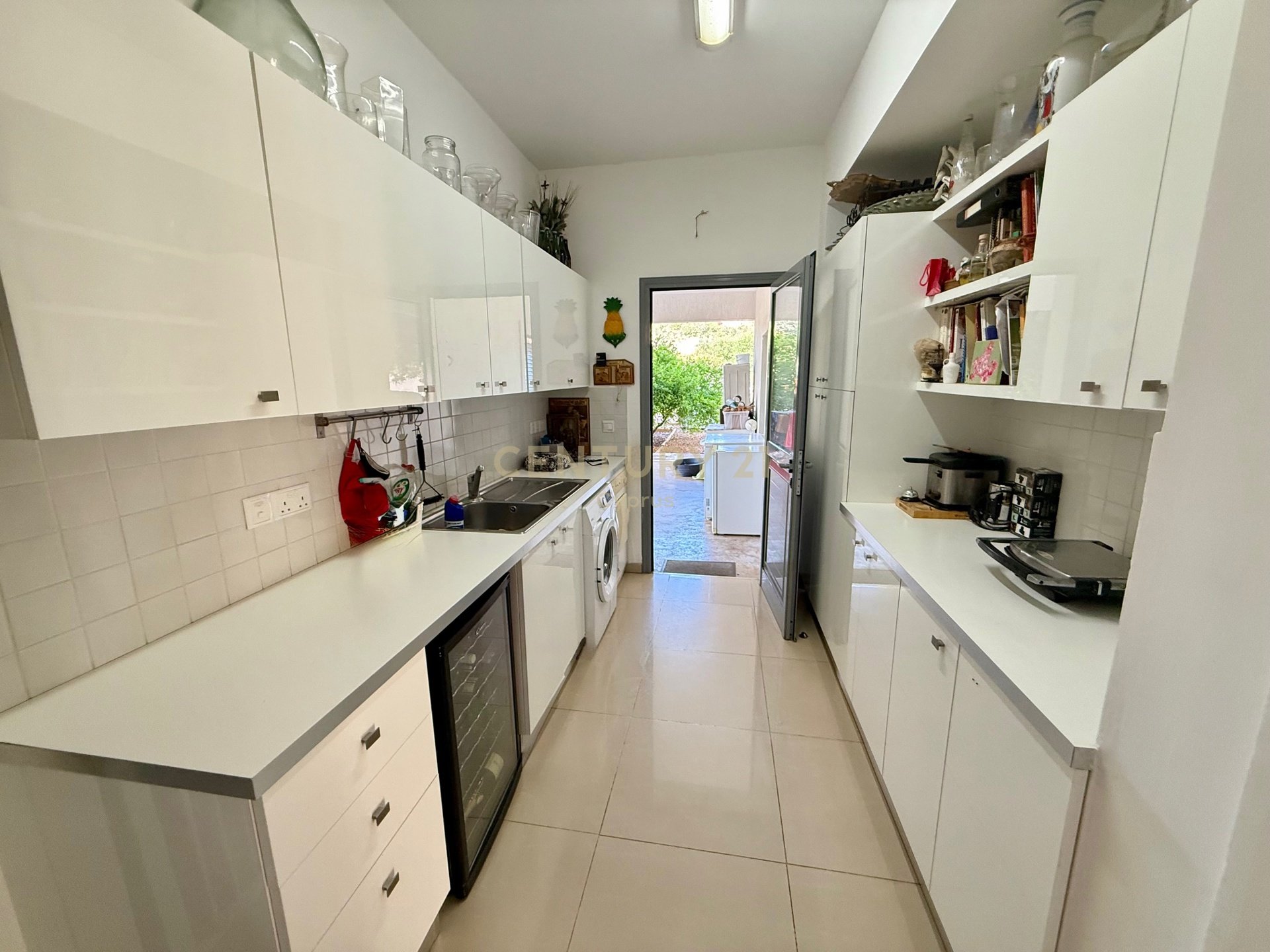 6 bedrooms Villa in Konia, Paphos, Cyprus No. 54112