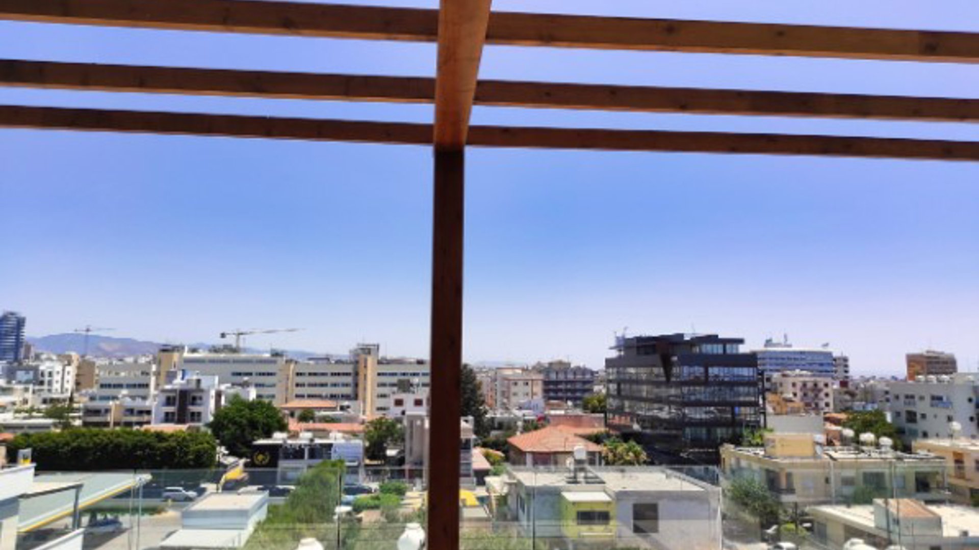 2 bedrooms Penthouse in Limassol, Cyprus No. 30175