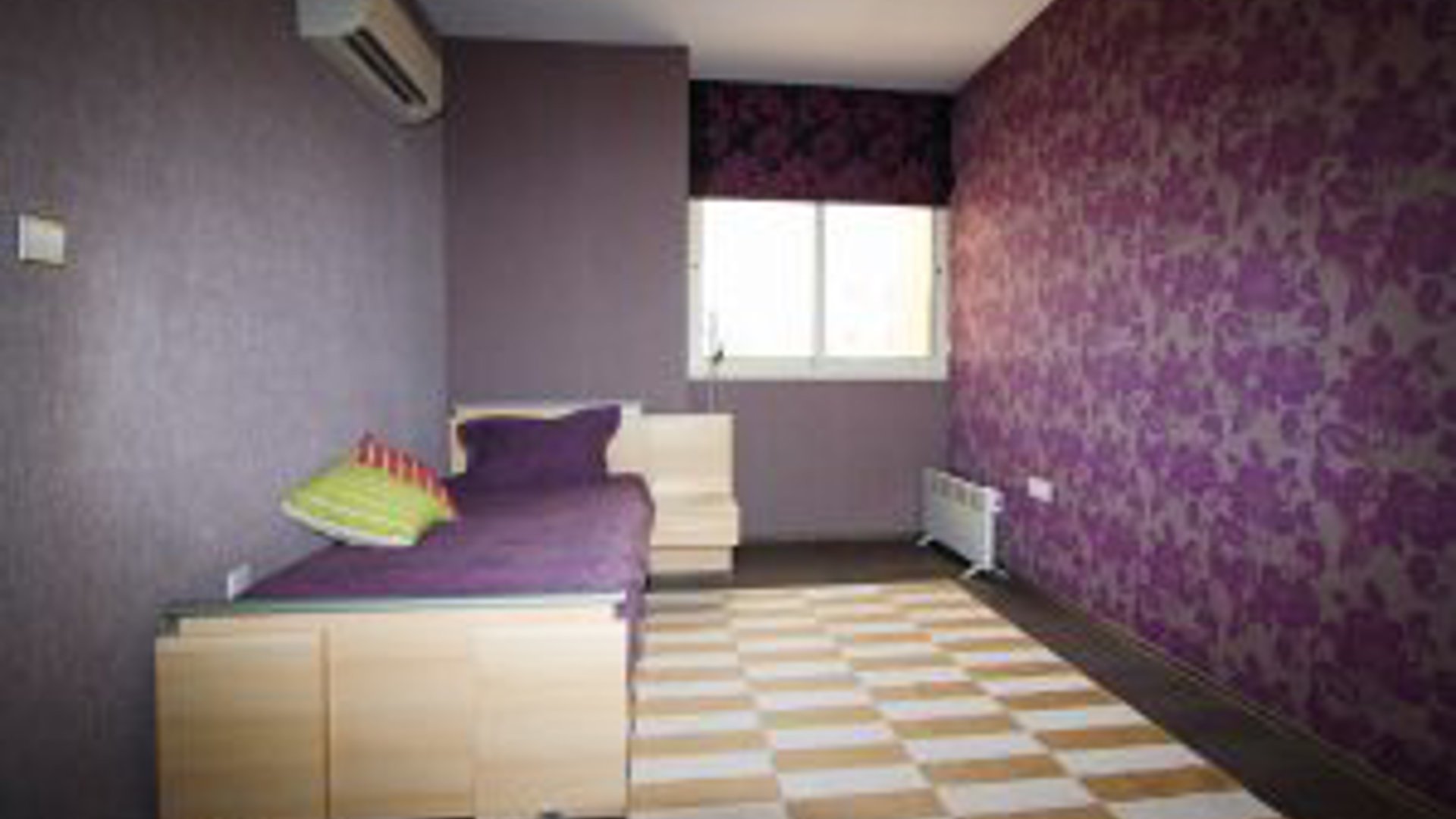 3 bedrooms Apartment in Limassol, Cyprus No. 30176