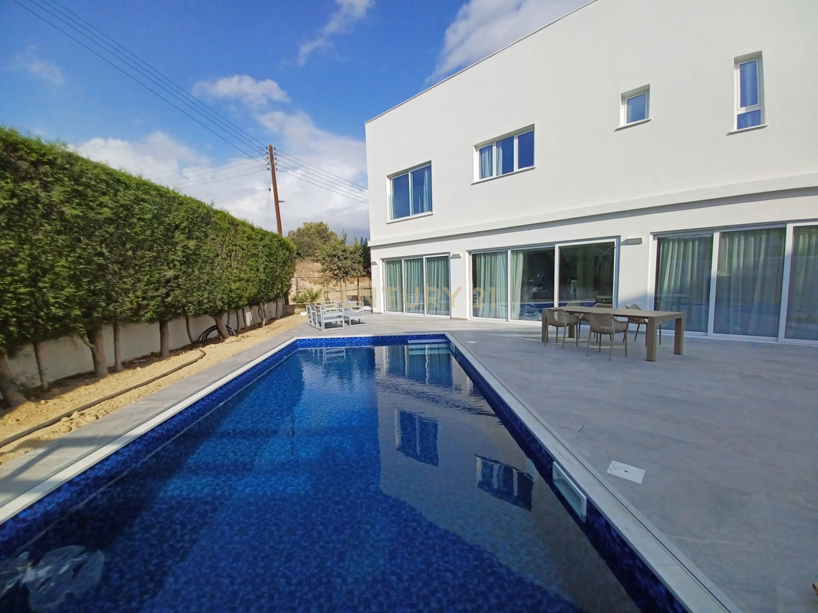 5 chambres Villa à Agios Tychonas, Limassol, Chypre No. 53381