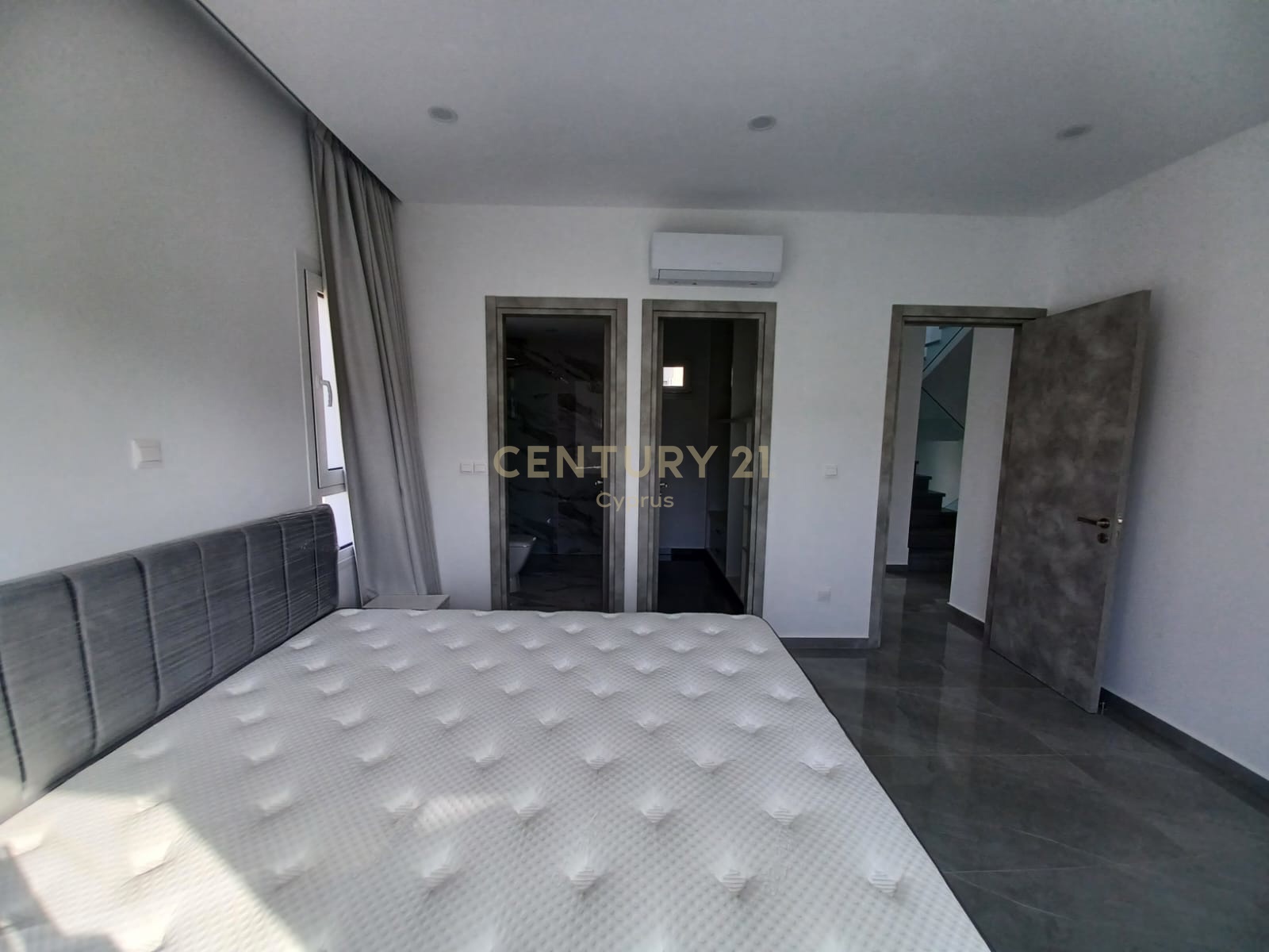 5 chambres Villa à Agios Tychonas, Limassol, Chypre No. 53381