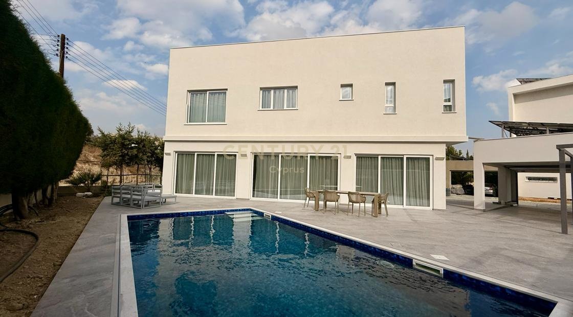 5 chambres Villa à Agios Tychonas, Limassol, Chypre No. 53381
