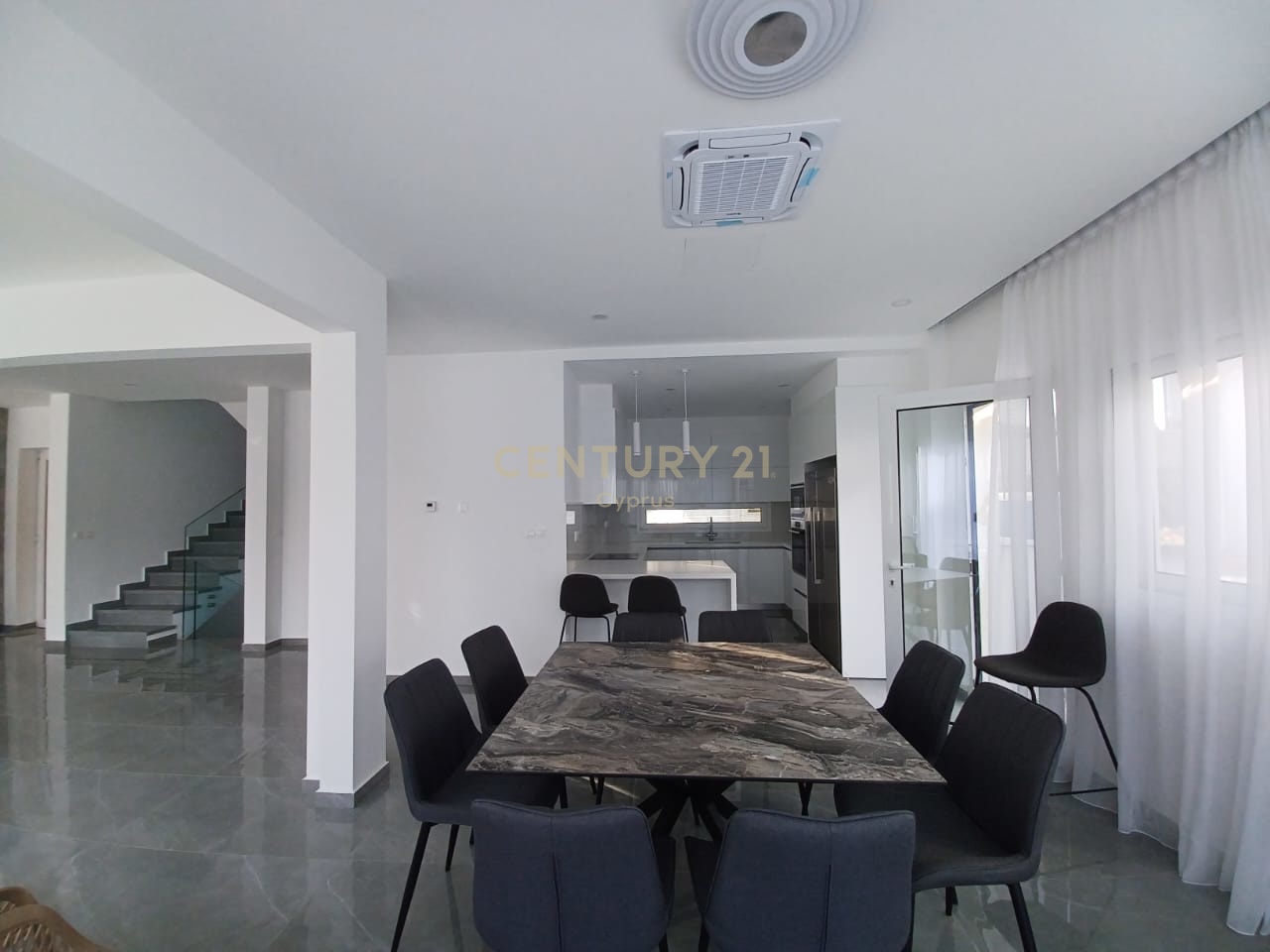 5 chambres Villa à Agios Tychonas, Limassol, Chypre No. 53381