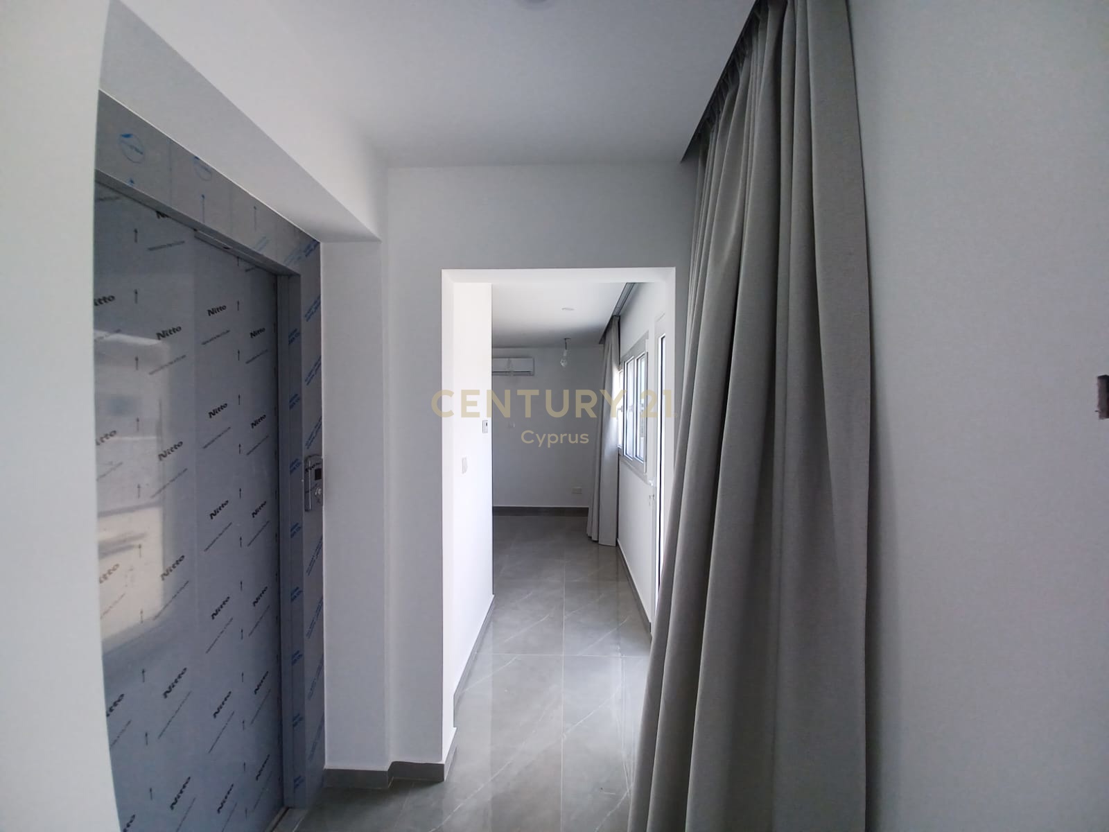 5 chambres Villa à Agios Tychonas, Limassol, Chypre No. 53381