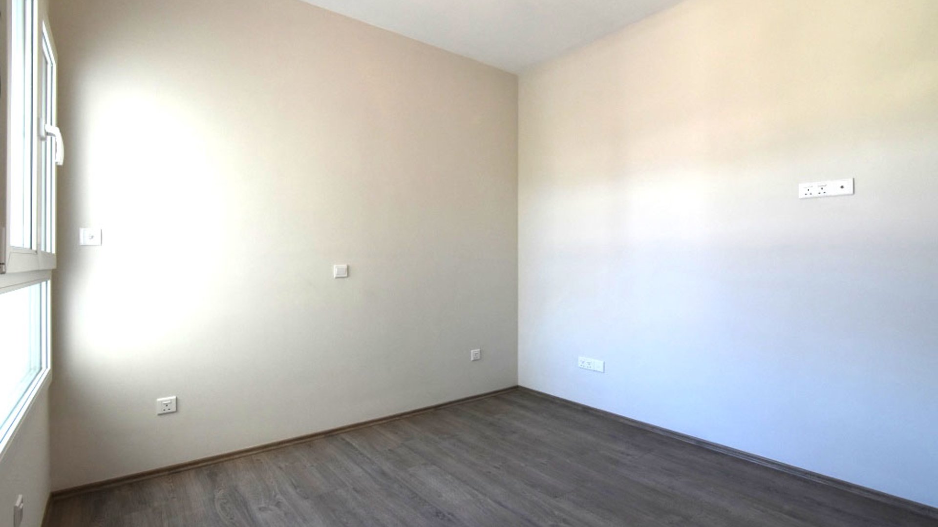 2 bedrooms Apartment in Limassol, Cyprus No. 28140