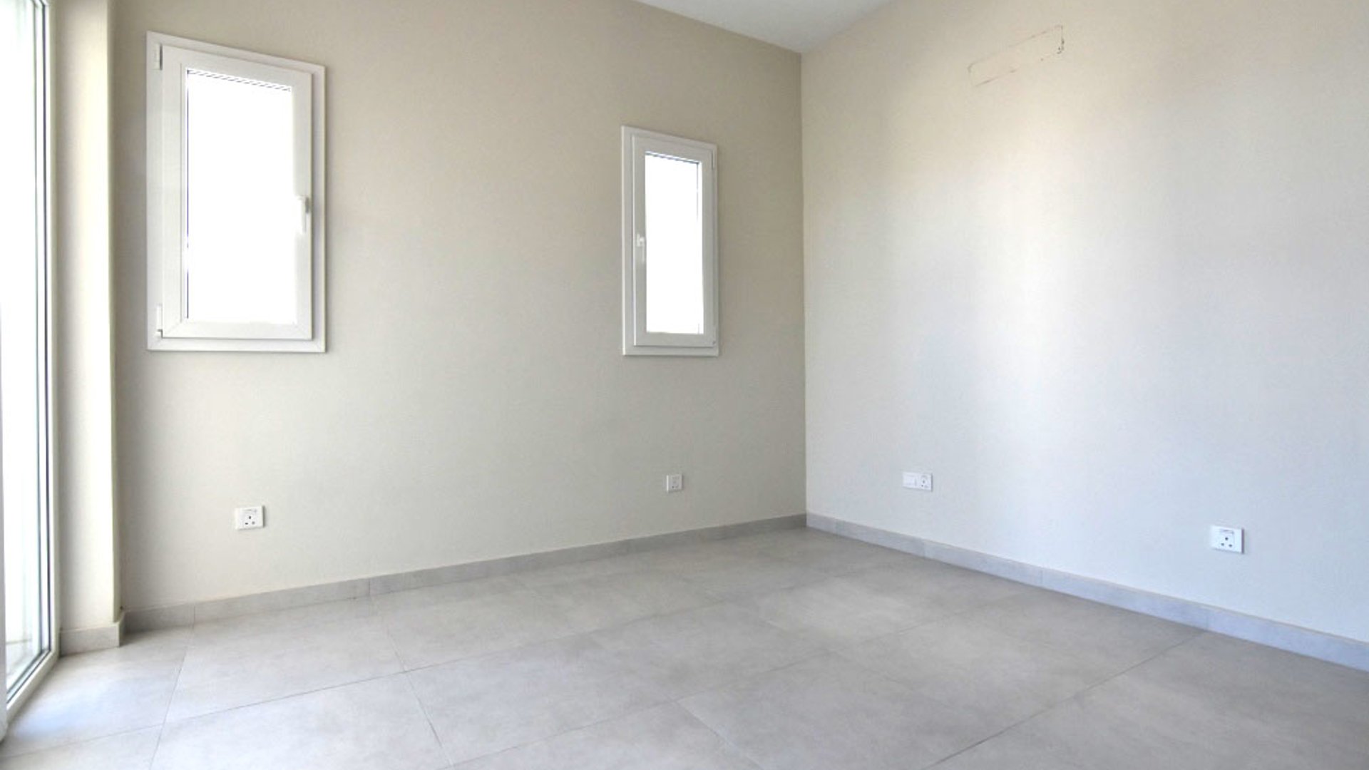 2 bedrooms Apartment in Limassol, Cyprus No. 28140