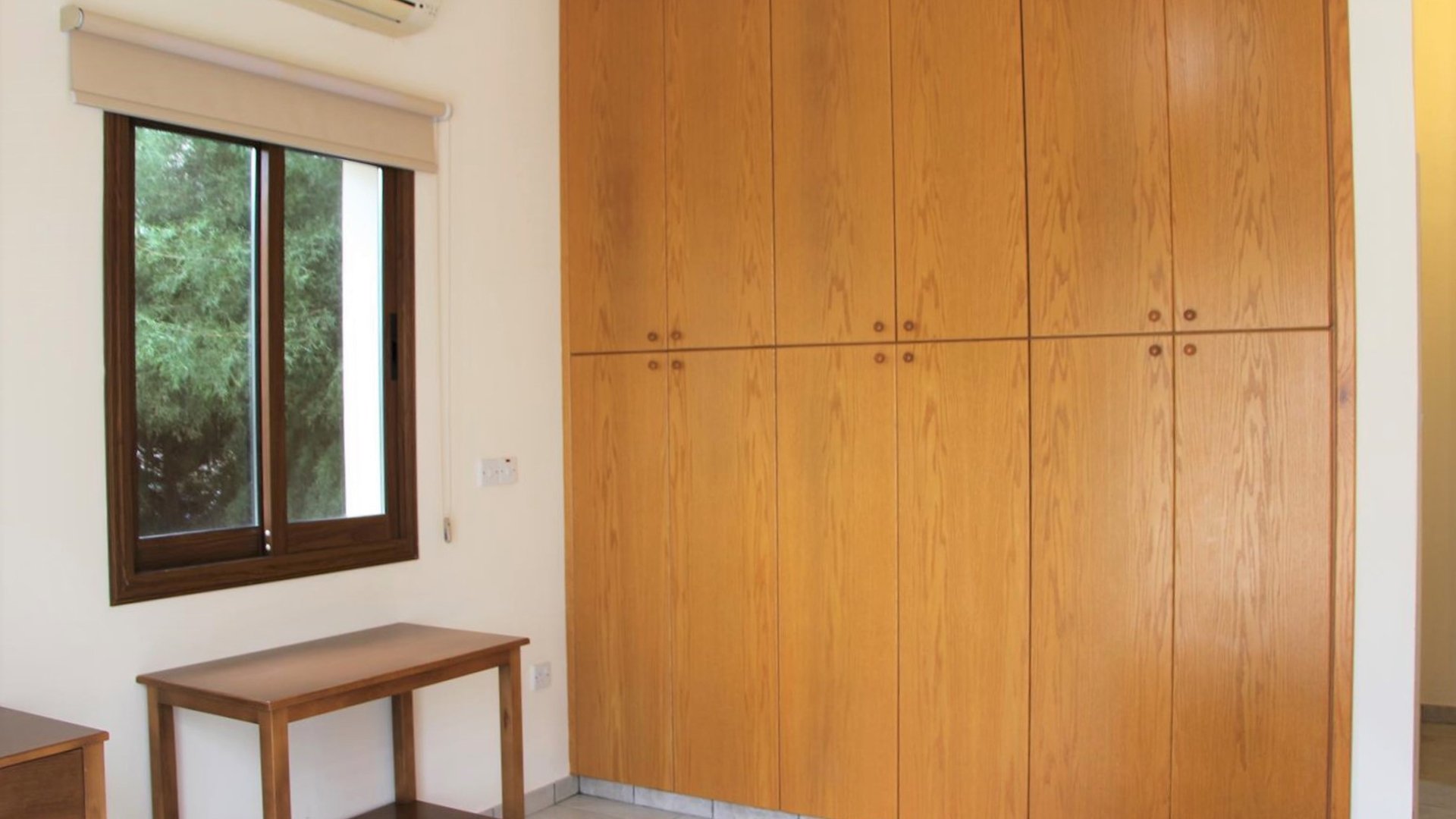 562m2 Commercial property in Polis, Paphos, Cyprus No. 28139