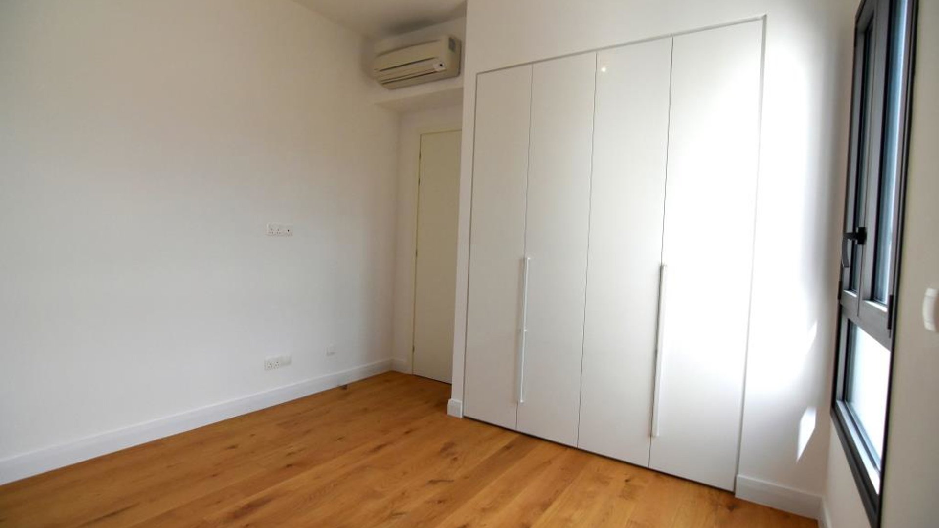 4 bedrooms Penthouse in Papas, Limassol, Cyprus No. 28138