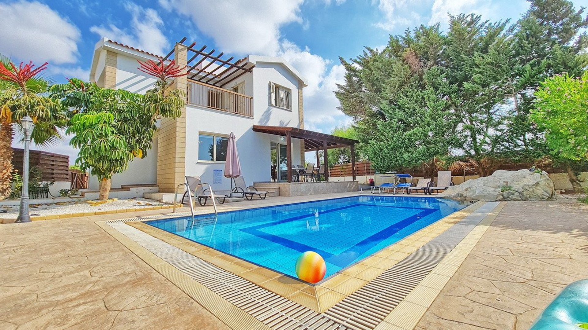 3 bedrooms Villa in Ayia Napa, Ammochostos, Cyprus No. 26378