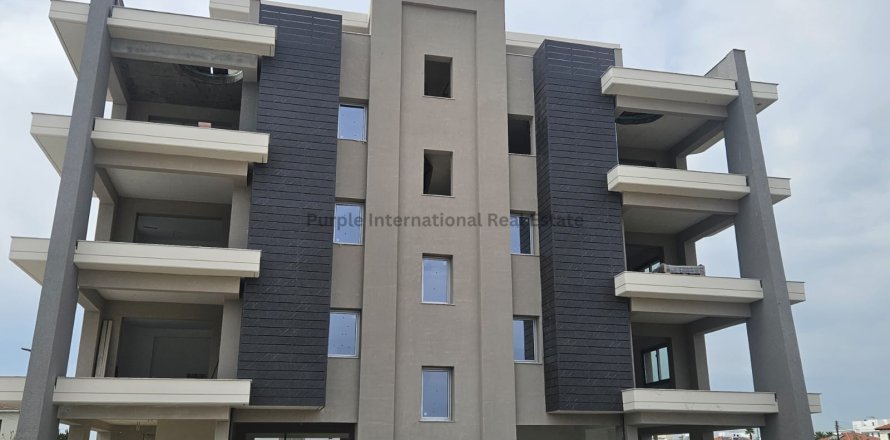 2 bedrooms Apartment in Livadia, Larnaka,  No. 51984