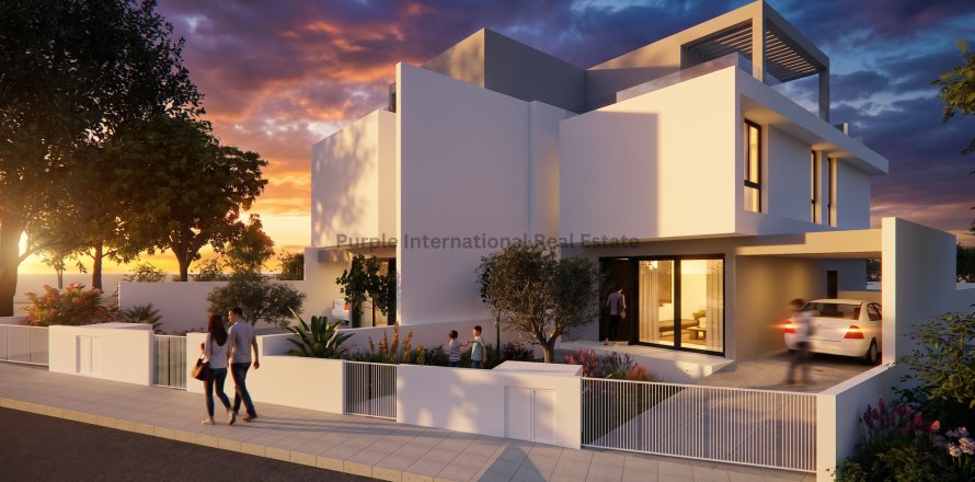 3 bedrooms Villa in Oroklini, Larnaka,  No. 51980