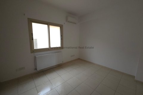 5 bedrooms Villa in Aradippou, Larnaka,  No. 51982 5