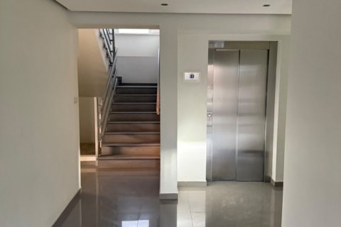 2 bedrooms Apartment in Larnaca, Larnaka,  No. 39776 5