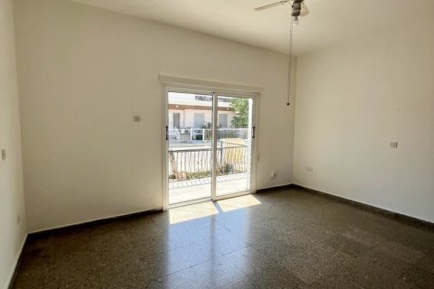 3 bedrooms Townhouse in Larnaca, Larnaka,  No. 39779 9