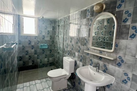 3 bedrooms Townhouse in Larnaca, Larnaka,  No. 39779 14