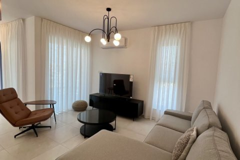 2 bedrooms Apartment in Larnaca, Larnaka, No. 39775 4