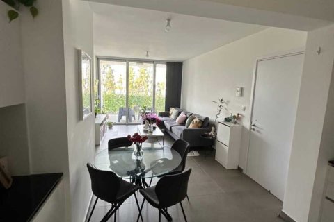 2 bedrooms Apartment in Strovolos, Nicosia,  No. 51255 2