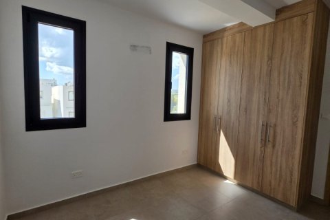 2 bedrooms Apartment in Larnaka,  No. 51256 7