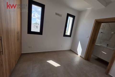 2 bedrooms Apartment in Larnaka,  No. 51256 6