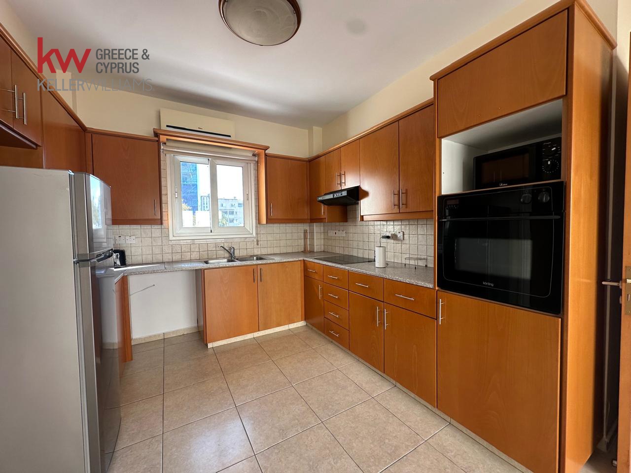 3 dormitorios Apartamento en Strovolos, Nicosia, Chipre No. 51253