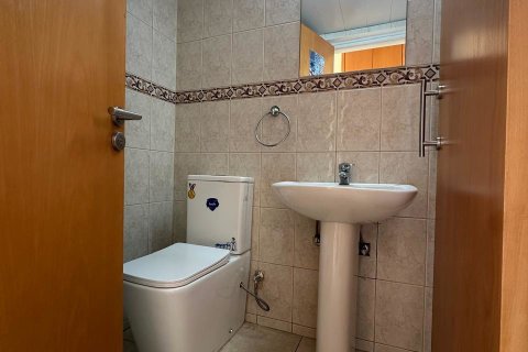 Квартира с 3 спальнями в Строволос, Никосия,  № 51253 16