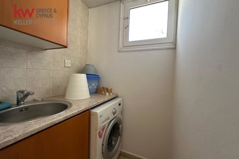 Квартира с 3 спальнями в Строволос, Никосия,  № 51253 6