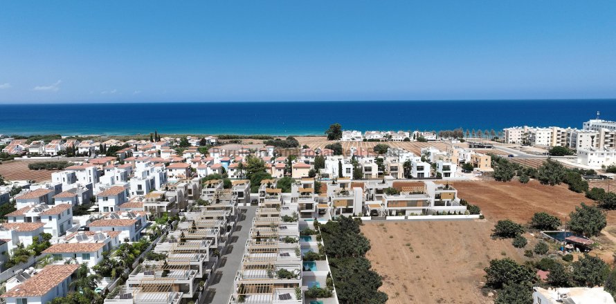 3 bedrooms Villa in Paralimni, Ammochostos,  No. 37821