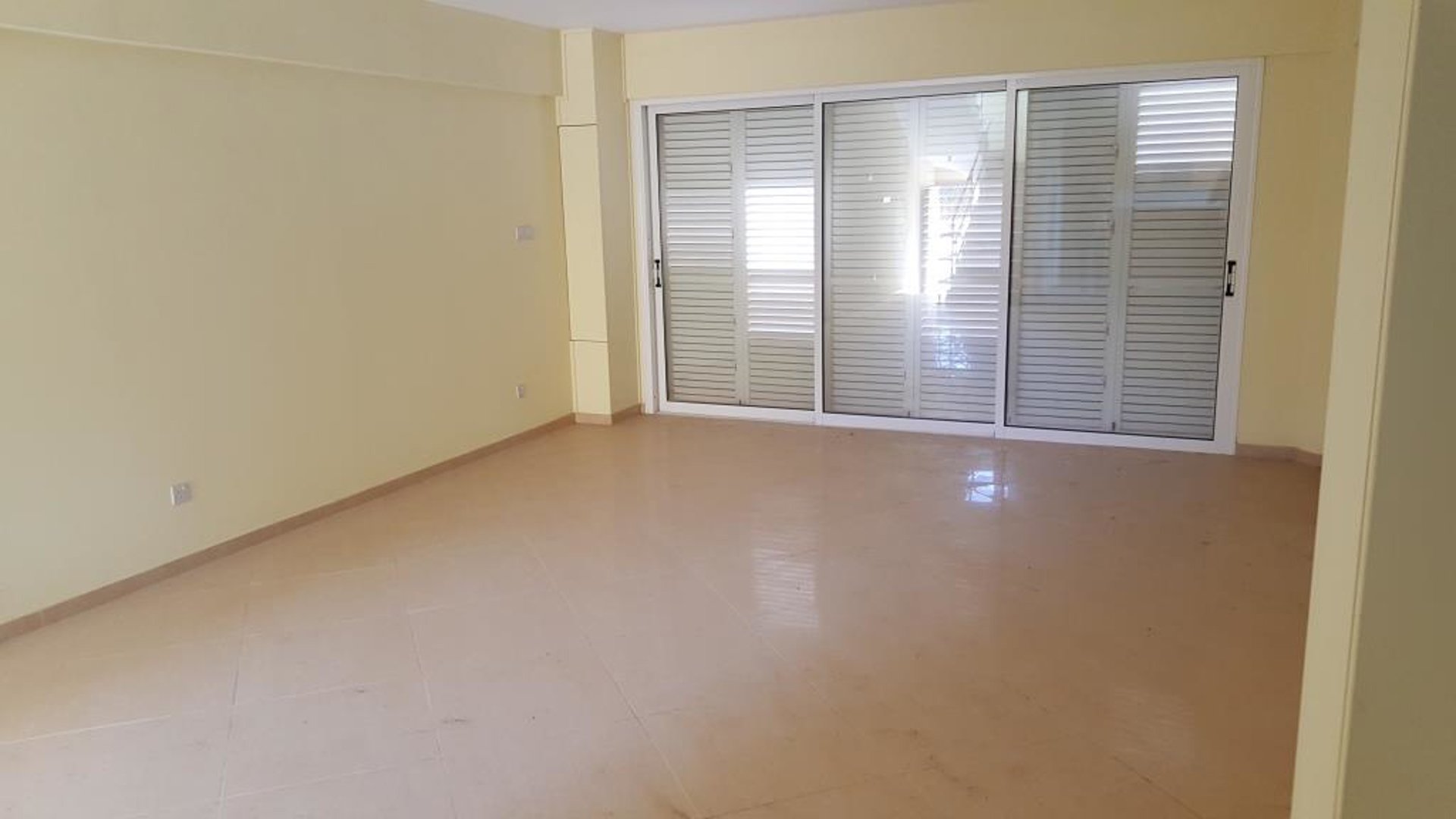 5 bedrooms Villa in Pernera, Ammochostos, Cyprus No. 25683