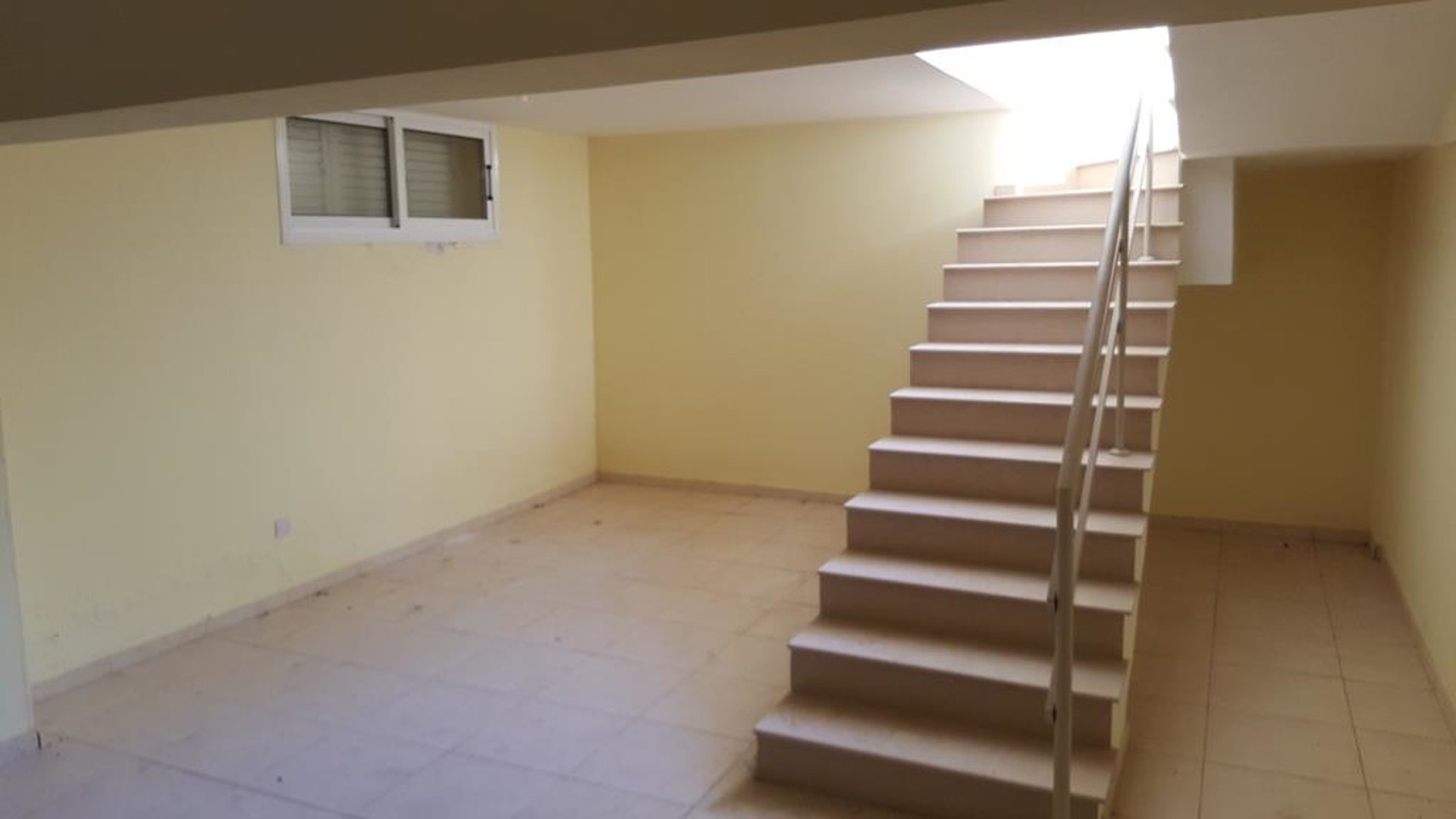 5 bedrooms Villa in Pernera, Ammochostos, Cyprus No. 25683