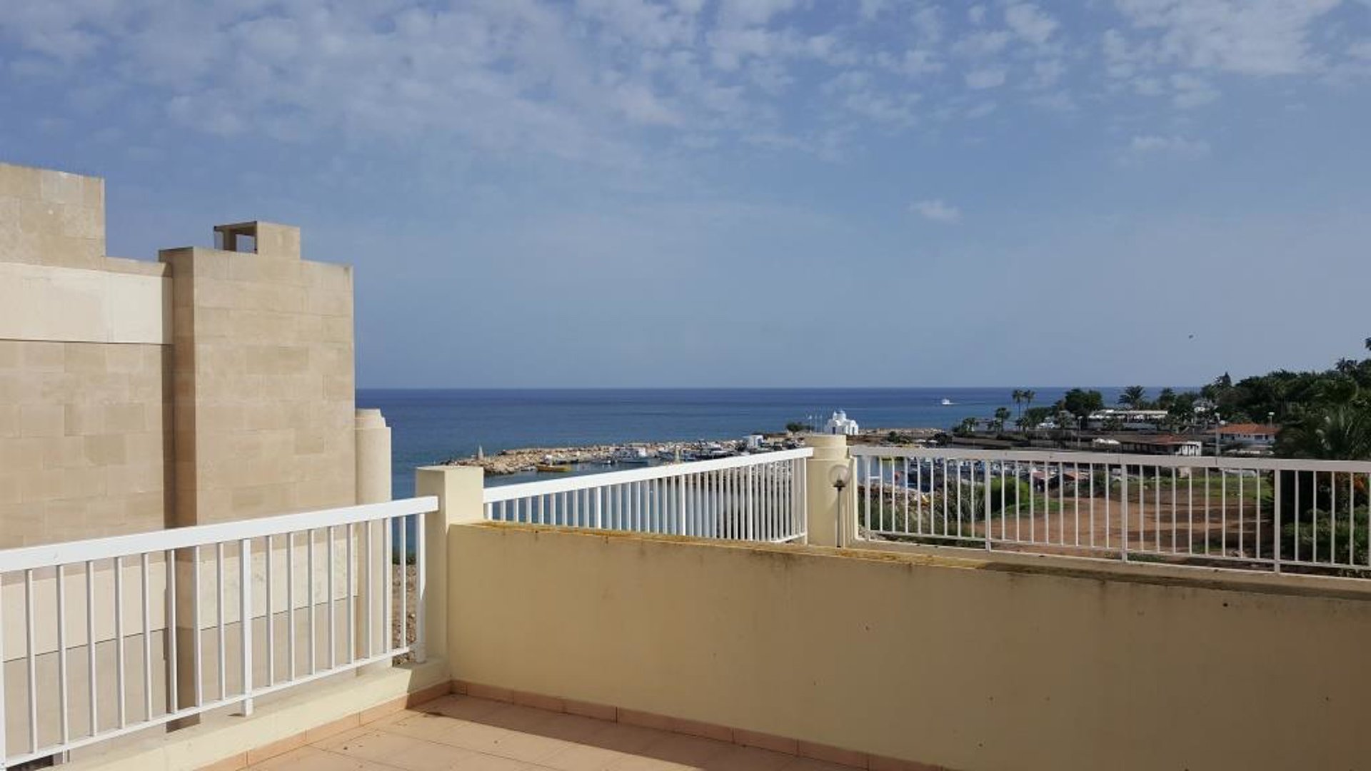 5 bedrooms Villa in Pernera, Ammochostos, Cyprus No. 25683