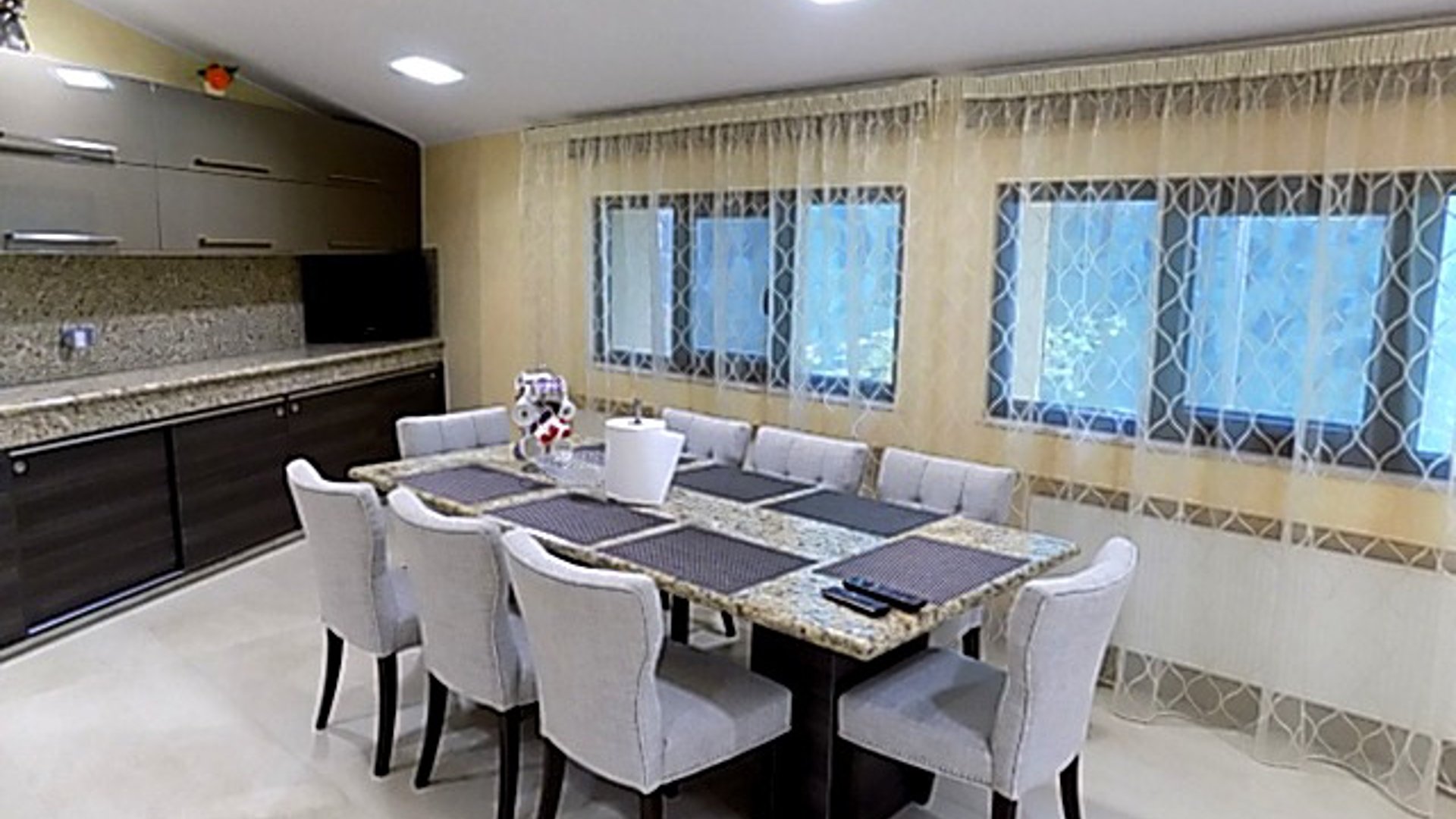 4 bedrooms Villa in Moniatis, Limassol, Cyprus No. 25684