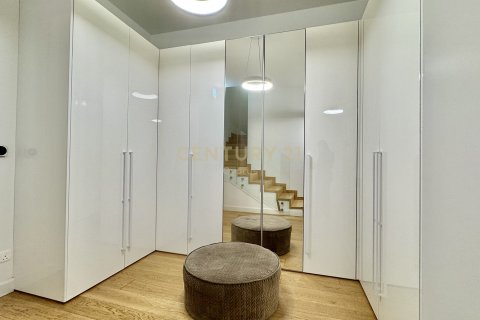 4 dormitorios Apartamento en Germasogeia, Limassol,  No. 55626 10