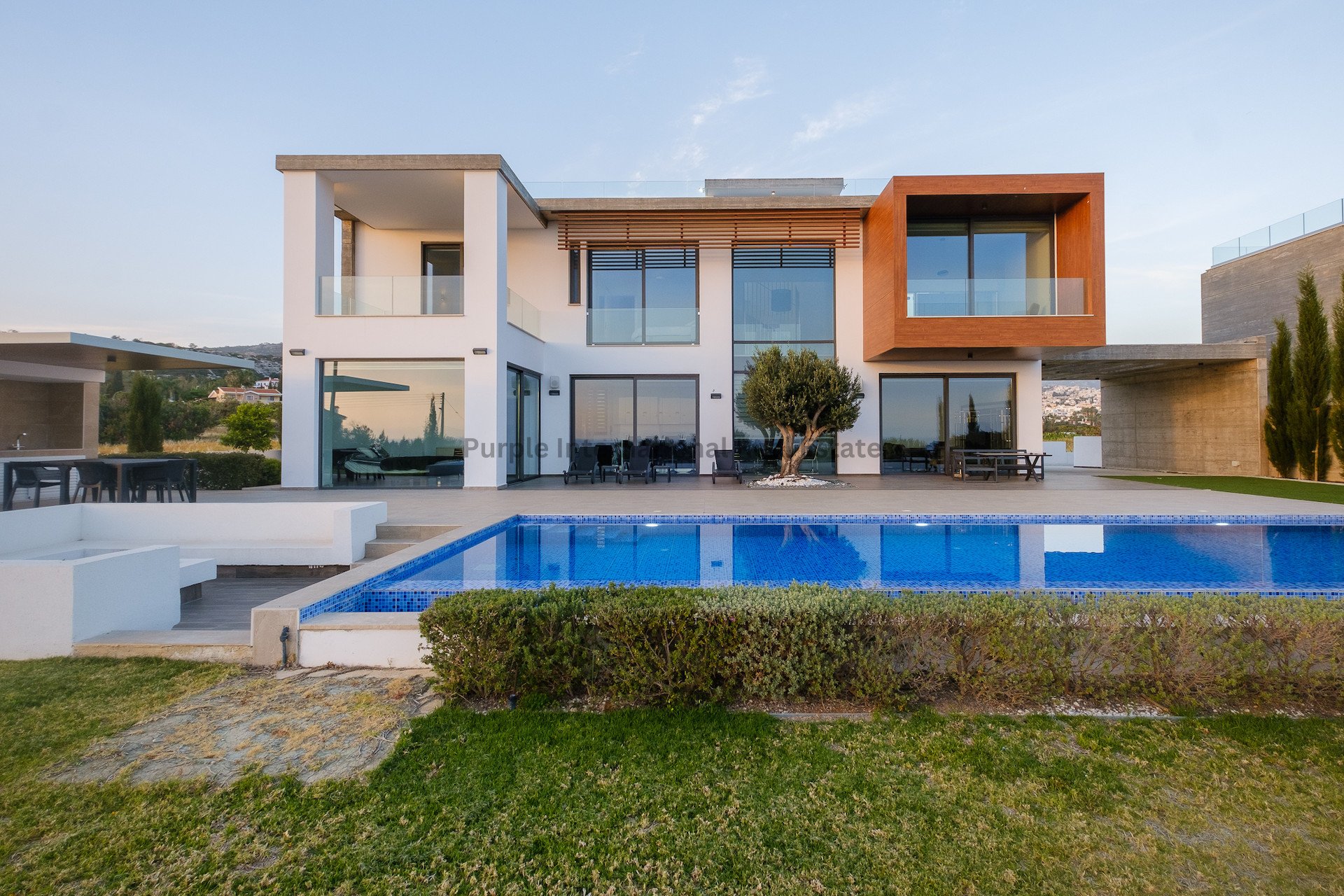 8 bedrooms Villa in Pegeia, Paphos, Cyprus No. 9625