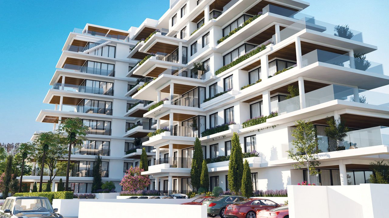 Roy Terraces - Plus 21 en Larnaca, Larnaka, Chipre No. 7189