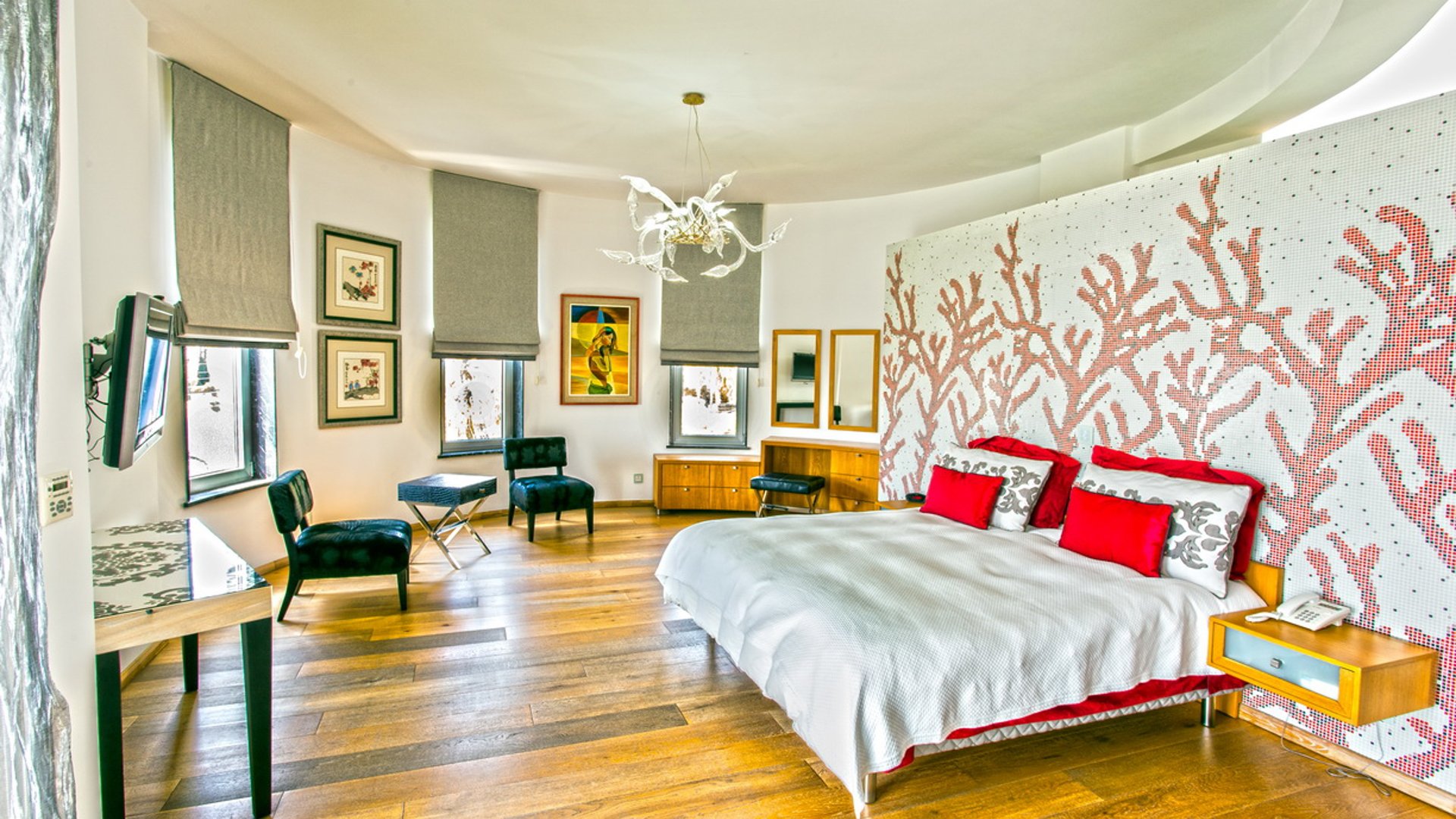5 bedrooms Villa in Agios Tychonas, Limassol, Cyprus No. 25728