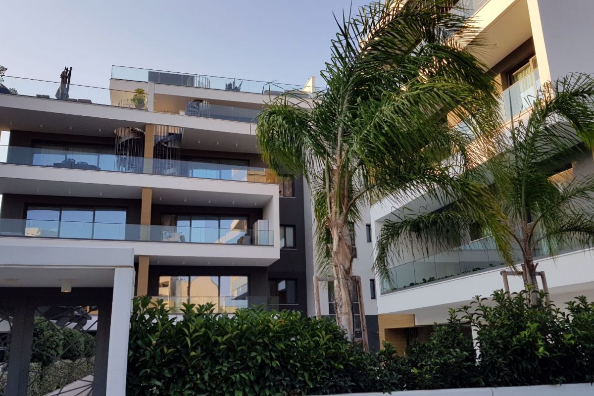 Coastal Park Residence in Limassol, Cyprus No. 7138