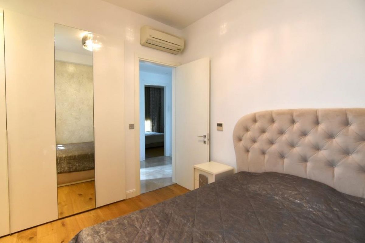 Coastal Park Residence in Limassol, Cyprus No. 7138