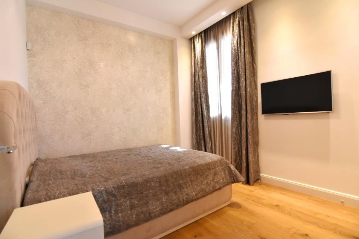 Coastal Park Residence in Limassol, Cyprus No. 7138