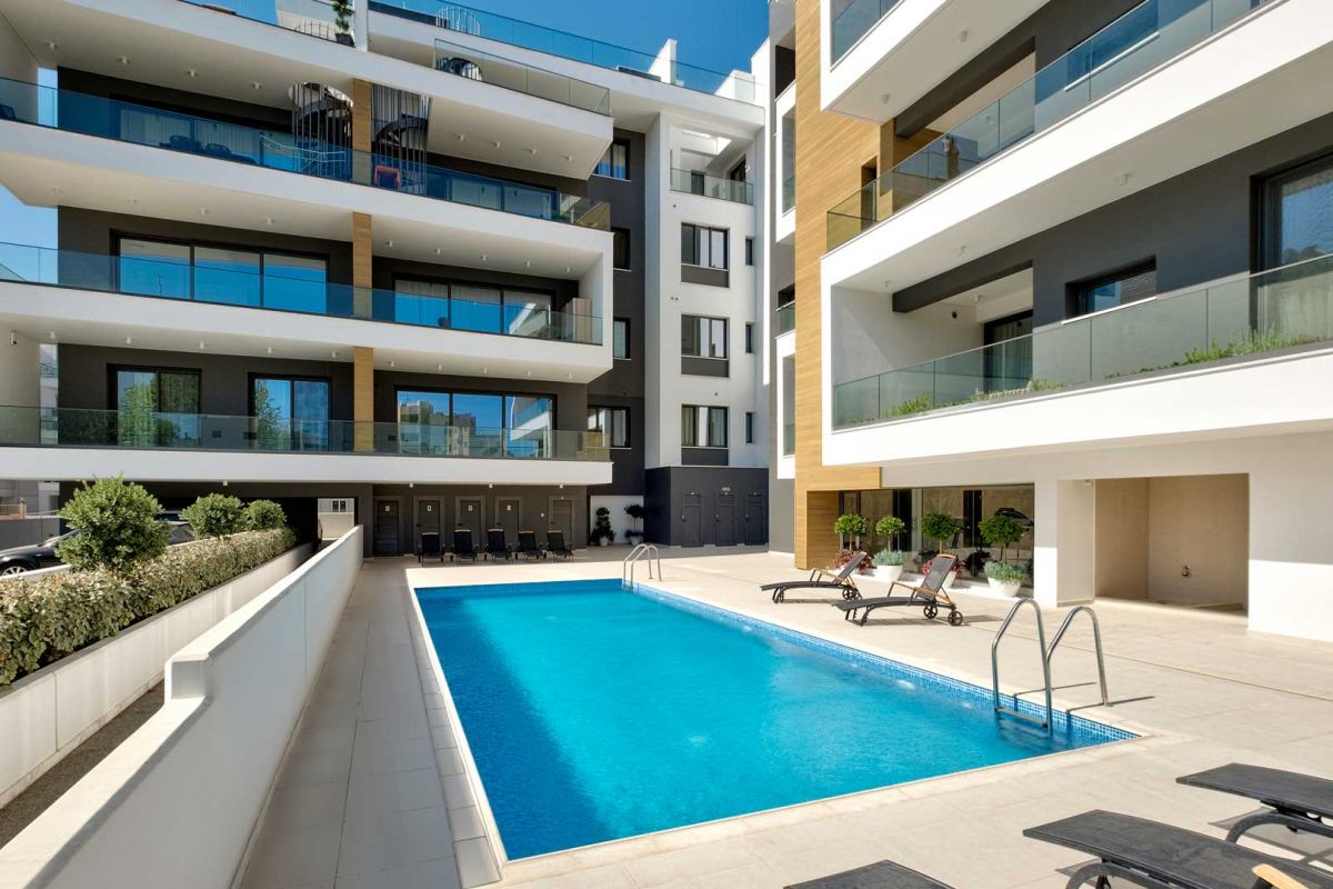 Coastal Park Residence in Limassol, Cyprus No. 7138