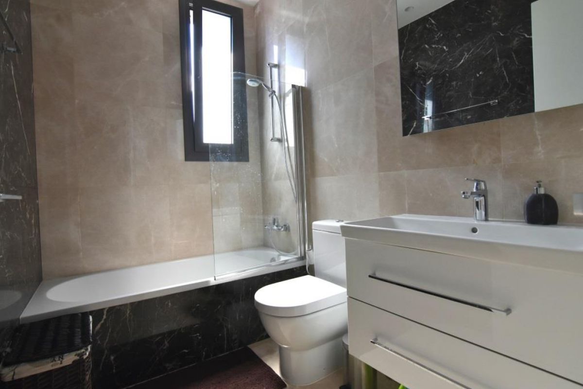Coastal Park Residence in Limassol, Cyprus No. 7138