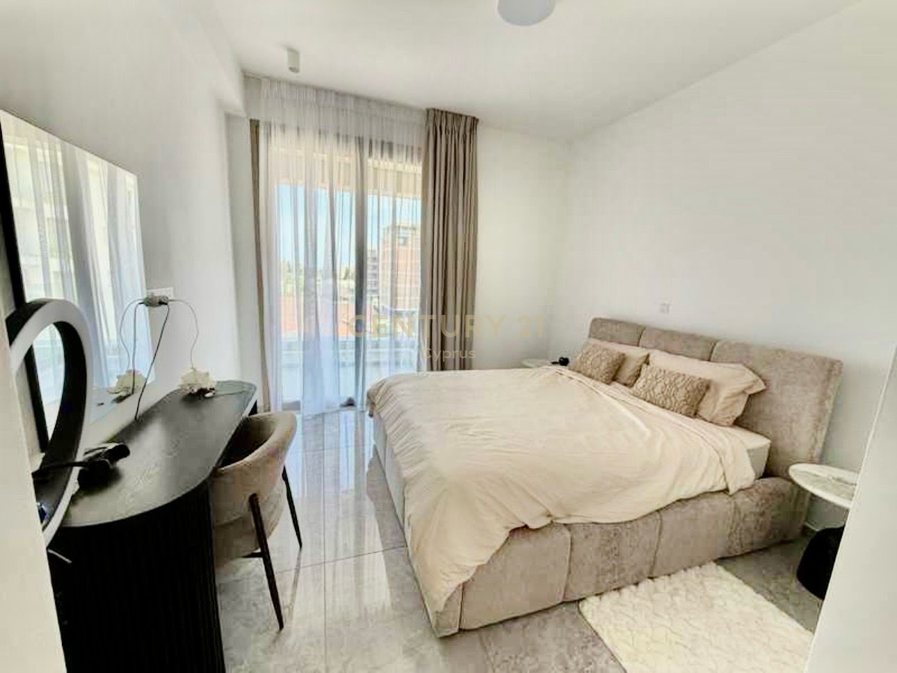 3 bedrooms Penthouse in Germasogeia, Limassol, Cyprus No. 55180