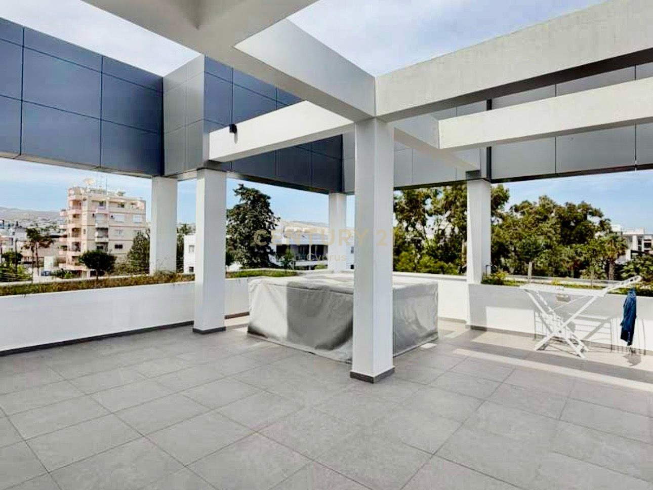 3 bedrooms Penthouse in Germasogeia, Limassol, Cyprus No. 55180
