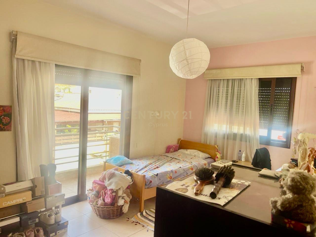 3 bedrooms Villa in Kolossi, Limassol, Cyprus No. 55183