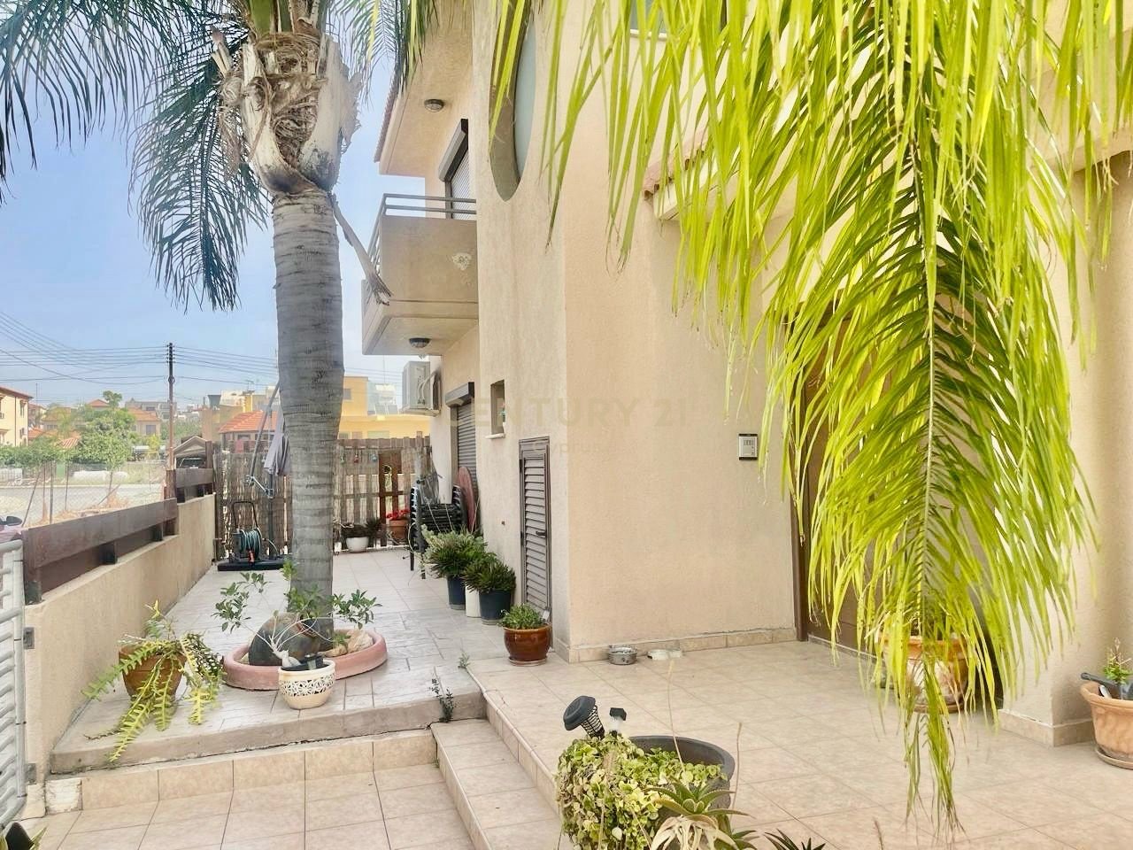 3 bedrooms Villa in Kolossi, Limassol, Cyprus No. 55183