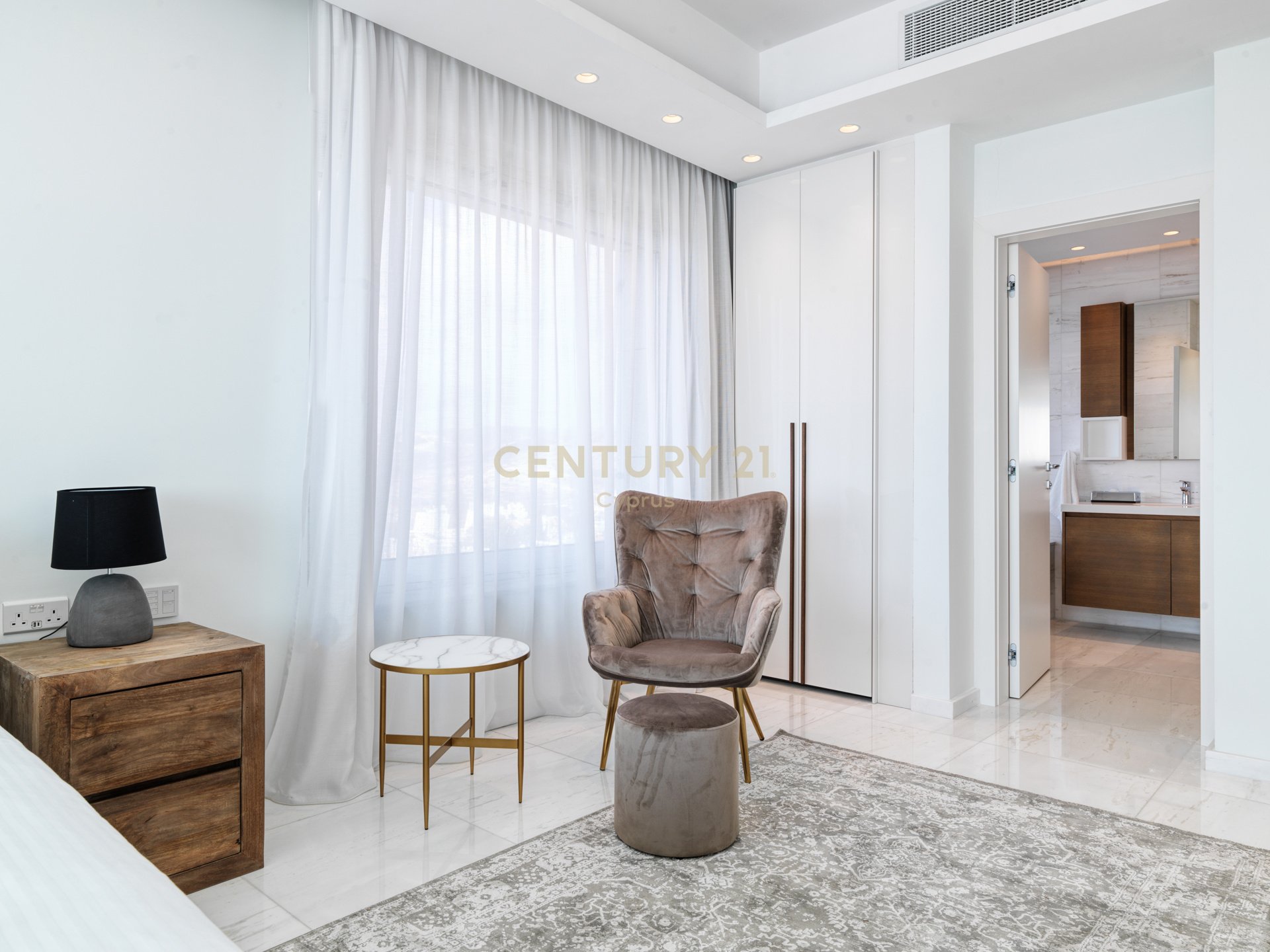 3 bedrooms Apartment in Pyrgos, Limassol, Cyprus No. 55184