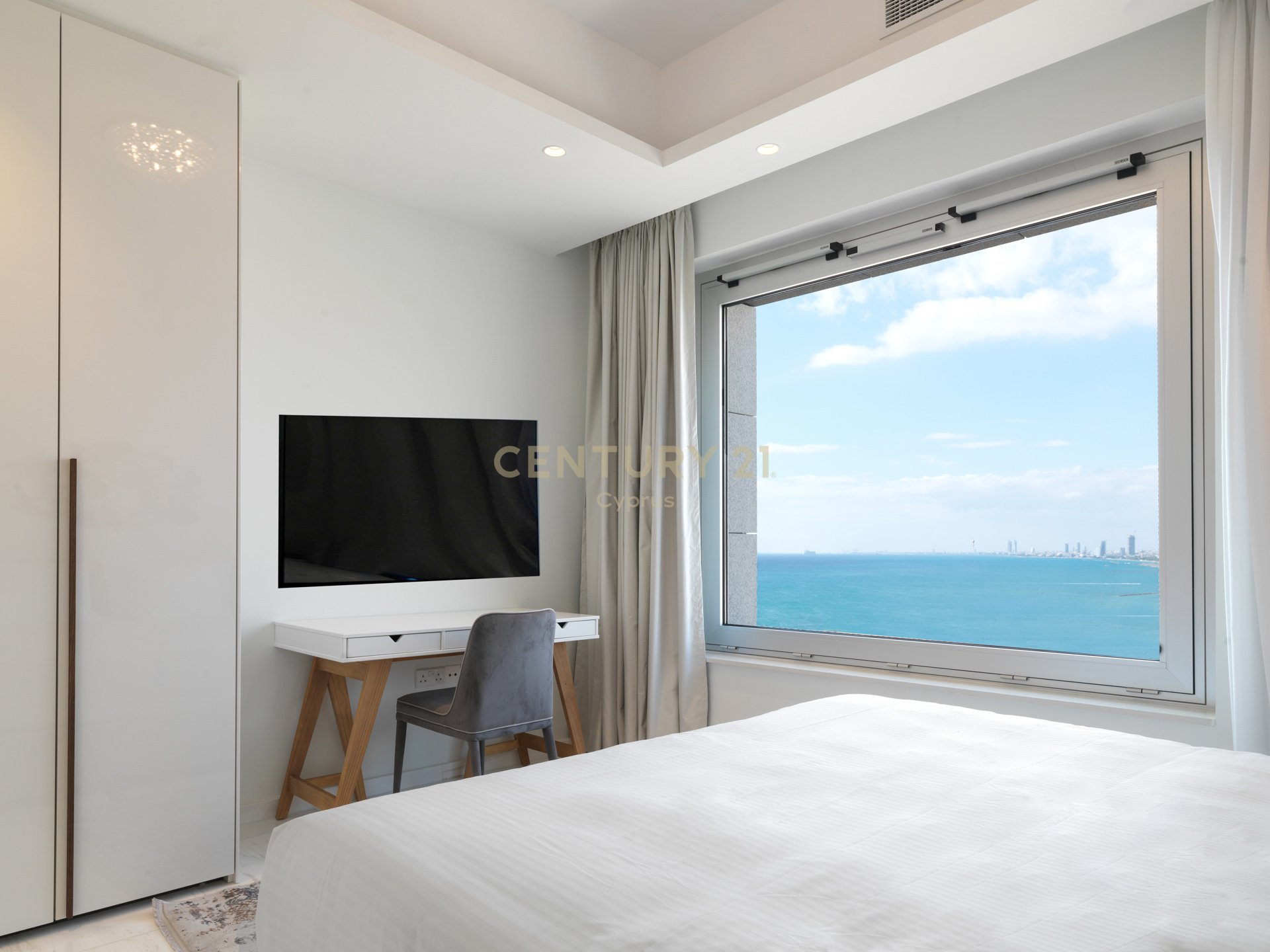 3 bedrooms Apartment in Pyrgos, Limassol, Cyprus No. 55184