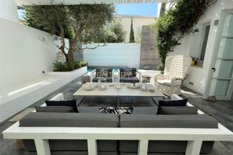 5 dormitorios Villa en Limassol,  No. 55182 15