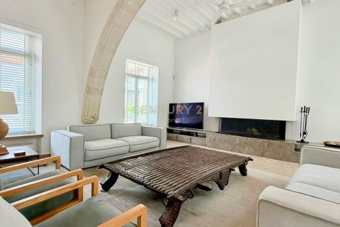 5 dormitorios Villa en Limassol,  No. 55182 3